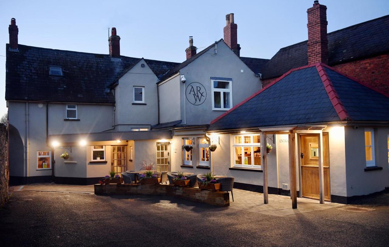 Alfred Russel Wallace Restaurant With Rooms Usk Exterior photo