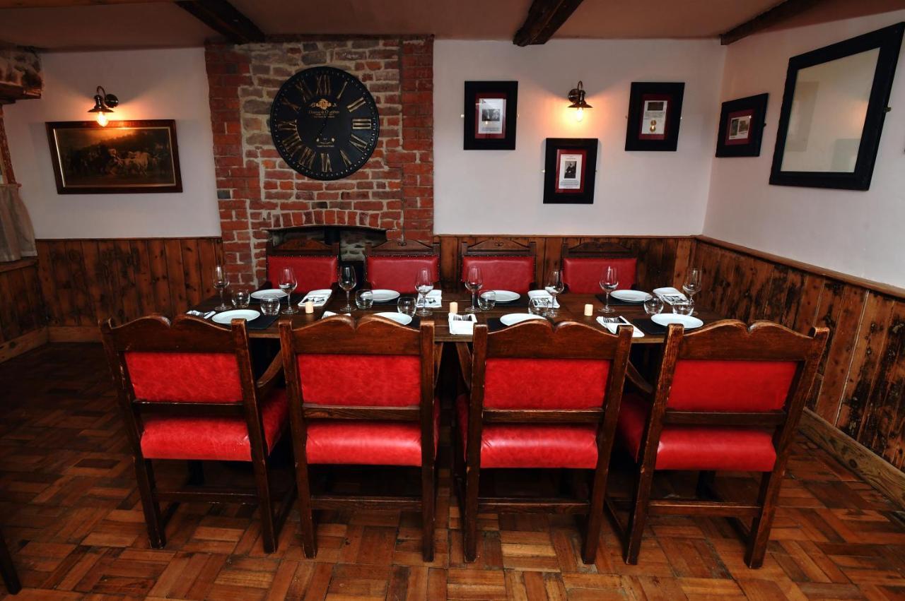 Alfred Russel Wallace Restaurant With Rooms Usk Exterior photo